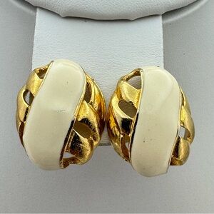 Vintage Gold Tone Ivory Enamel Oval Dome Stud Earrings
